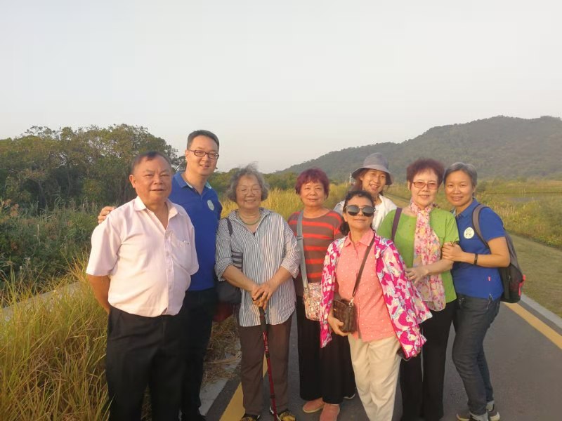 感师恩，行珠海，桃李芬芳处处闻
