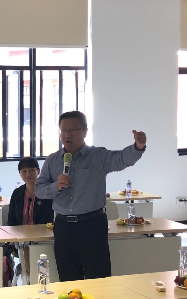 感师恩，行珠海，桃李芬芳处处闻